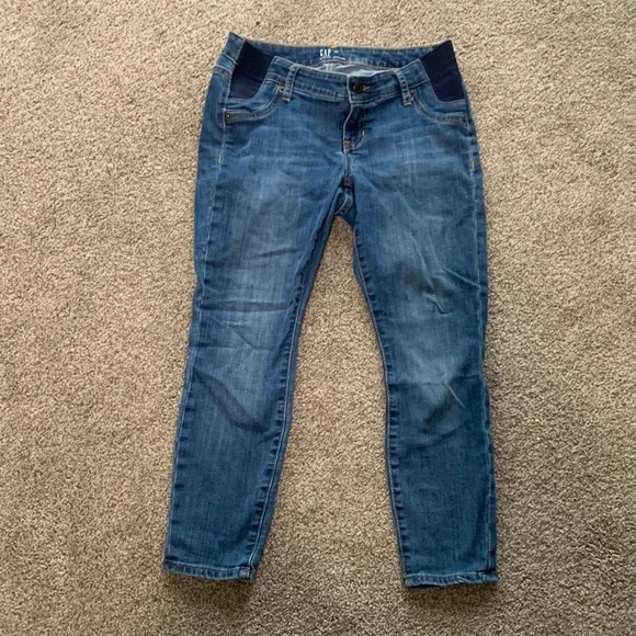 Inset panel short maternity jeans - Picture 1 of 3